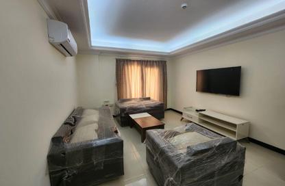 Apartment - 3 Bedrooms - 3 Bathrooms for rent in Al Nasr Street - Al Nasr - Doha