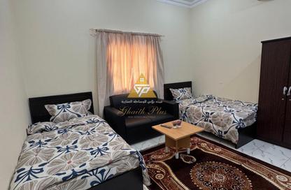 Apartment - Studio - 1 Bathroom for rent in Izghawa - Doha