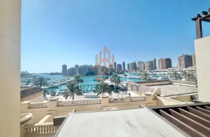 تاون هاوس - 4 غرف نوم - 4 حمامات للايجار في طريق بورتو الشرقي - بورتو أرابيا - جزيرة اللؤلؤة - الدوحة