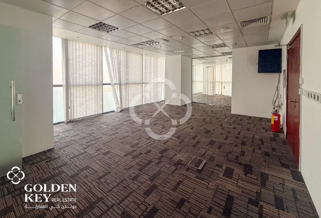 63421861 - Property Main Image