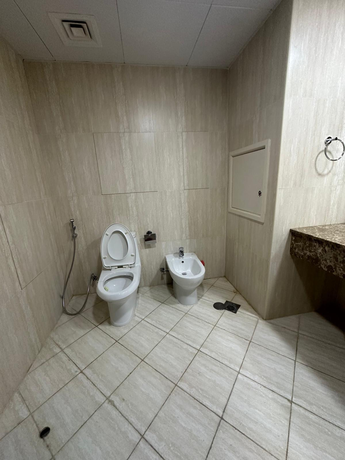 ELEGANT 1BEDROOM FULLY FURNISHED WITH BIG BALCONY thumbnail 3