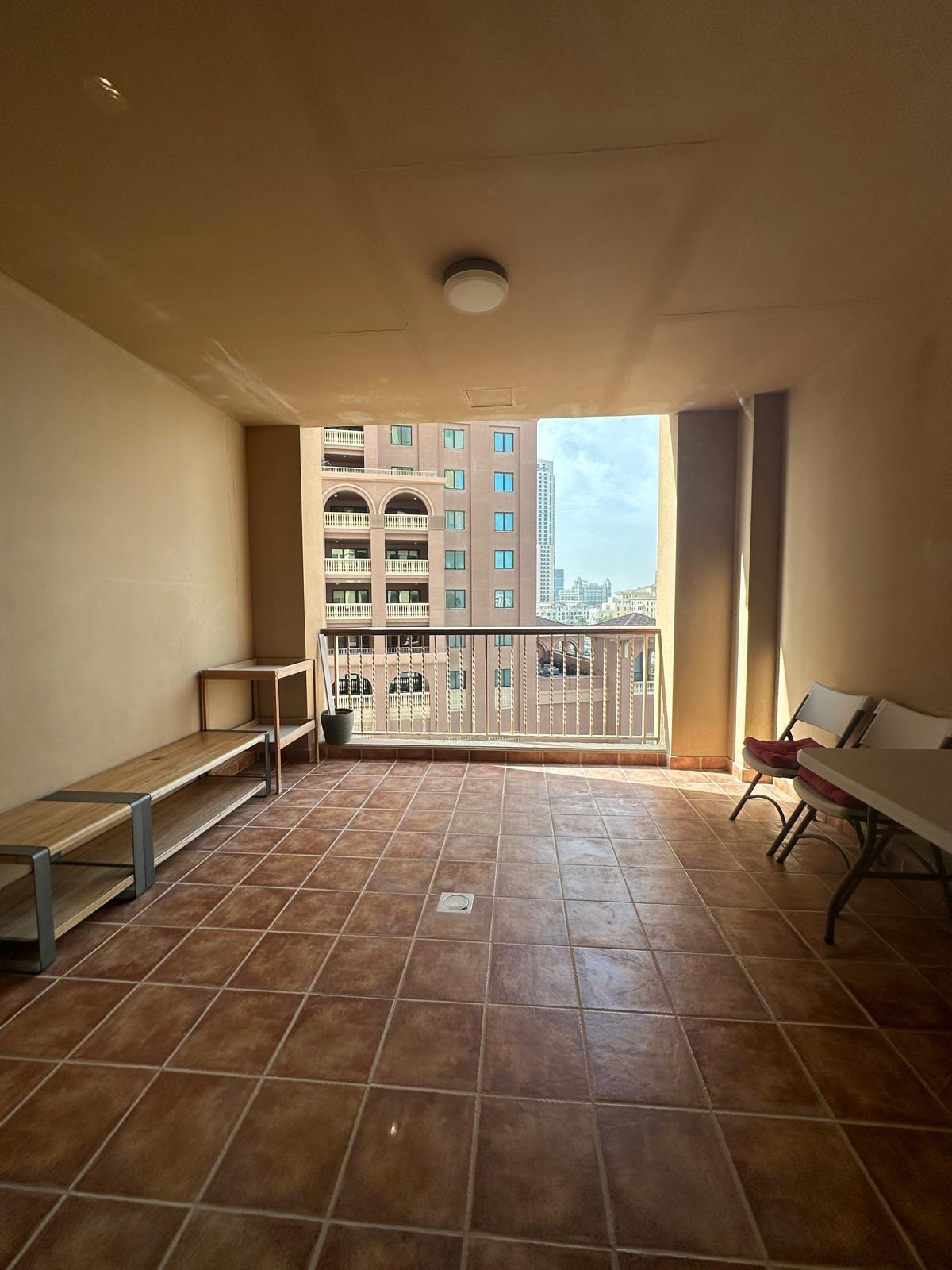 ELEGANT 1BEDROOM FULLY FURNISHED WITH BIG BALCONY thumbnail 6