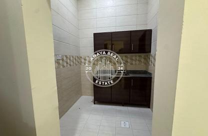 Apartment - Studio - 1 for rent in Al Kharaitiyat - Umm Salal Mohammed