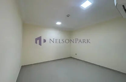 فيلا - 6 غرف نوم - 5 حمامات للبيع في أم العمد - أم العمد - الشمال