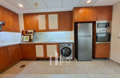 Apartment - 2 Bedrooms - 3 Bathrooms for rent in East Porto Drive - Porto Arabia - The Pearl Island - Doha