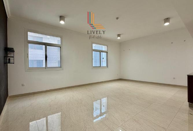 1030216 - Property Image 3