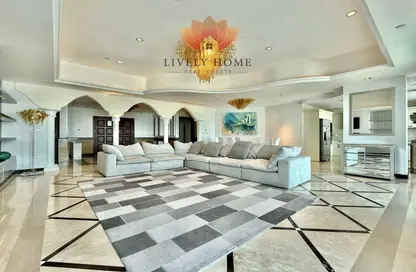 Penthouse - 4 Bedrooms - 7 Bathrooms for rent in Viva East - Viva Bahriyah - The Pearl Island - Doha Penthouse - 4 Bedrooms - 7 Bathrooms for rent in Viva East - Viva Bahriyah - The Pearl Island - Doha