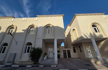 Compound - 5 Bedrooms - 5 Bathrooms for rent in Al Hanaa Street - Al Gharrafa - Doha