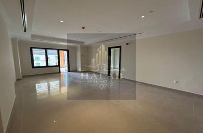 Apartment - 1 Bedroom - 2 Bathrooms for rent in East Porto Drive - Porto Arabia - The Pearl Island - Doha