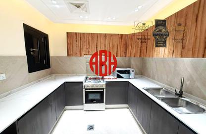 Apartment - 2 Bedrooms - 2 Bathrooms for rent in Al Nasr Street - Al Nasr - Doha