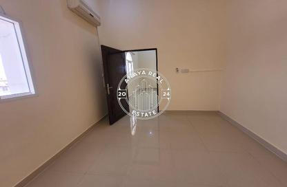 Villa - 2 Bedrooms - 1 Bathroom for rent in Umm Al Seneem Street - Ain Khaled - Doha Villa - 2 Bedrooms - 1 Bathroom for rent in Umm Al Seneem Street - Ain Khaled - Doha