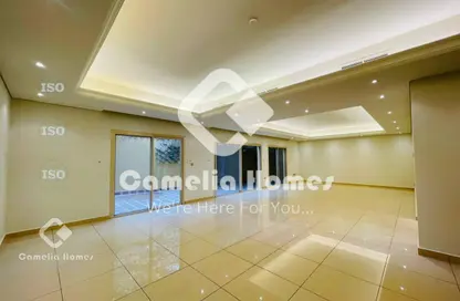 مجمع سكني - 5 غرف نوم - 7 حمامات للايجار في المسيلة - المسيلة - الدوحة