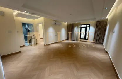 Apartment - 2 Bedrooms - 2 Bathrooms for rent in Al Nasr Street - Al Nasr - Doha