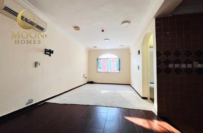 Apartment - 1 - 1 for rent in Umm Ghwailina Comm - Umm Ghuwalina - Umm Ghuwailina - Doha Apartment - 1 - 1 for rent in Umm Ghwailina Comm - Umm Ghuwalina - Umm Ghuwailina - Doha
