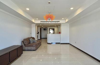 Apartment - 1 Bedroom - 2 Bathrooms for rent in East Porto Drive - Porto Arabia - The Pearl Island - Doha