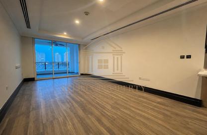 Apartment - Studio - 1 Bathroom for rent in Viva East - Viva Bahriyah - The Pearl Island - Doha
