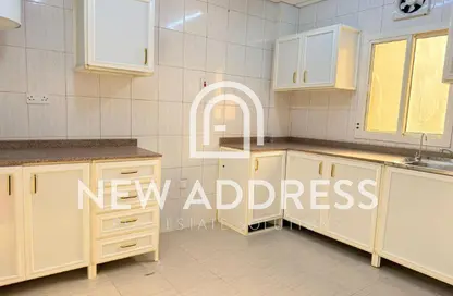 شقة - 2 غرف نوم - 2 حمامات للايجار في النجادة - الدوحة