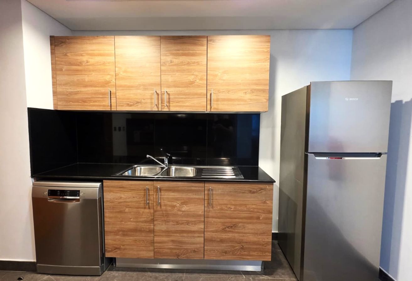 MODERN 2 BHK + MAIDS ROOM FURNISHED | SEA VIEW - apartment in West Bay