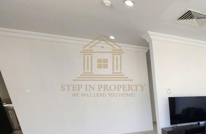 Apartment - 2 Bedrooms - 2 Bathrooms for rent in Le mirage corniche - Ras Abu Aboud - Doha