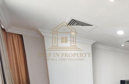 Apartment - 2 Bedrooms - 2 Bathrooms for rent in Le mirage corniche - Ras Abu Aboud - Doha