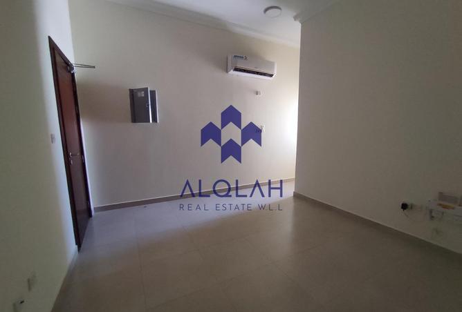 1003594 - Property Image 3