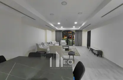 Apartment - 2 Bedrooms - 3 Bathrooms for rent in East Porto Drive - Porto Arabia - The Pearl Island - Doha