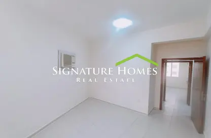 Apartment - 3 Bedrooms - 2 Bathrooms for rent in Ramada Commercial Building - Al Rawabi Street - Al Muntazah - Doha