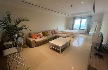 Apartment - Studio - 1 Bathroom for rent in East Porto Drive - Porto Arabia - The Pearl Island - Doha Apartment - Studio - 1 Bathroom for rent in East Porto Drive - Porto Arabia - The Pearl Island - Doha