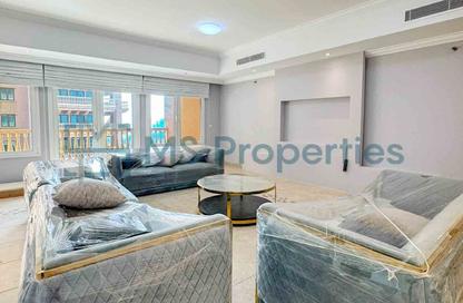 Apartment - 3 Bedrooms - 4 Bathrooms for sale in East Porto Drive - Porto Arabia - The Pearl Island - Doha Apartment - 3 Bedrooms - 4 Bathrooms for sale in East Porto Drive - Porto Arabia - The Pearl Island - Doha