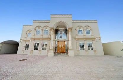 Villa - 7+ Bedrooms - 7+ Bathrooms for rent in Al Dafna - Al Dafna - Doha