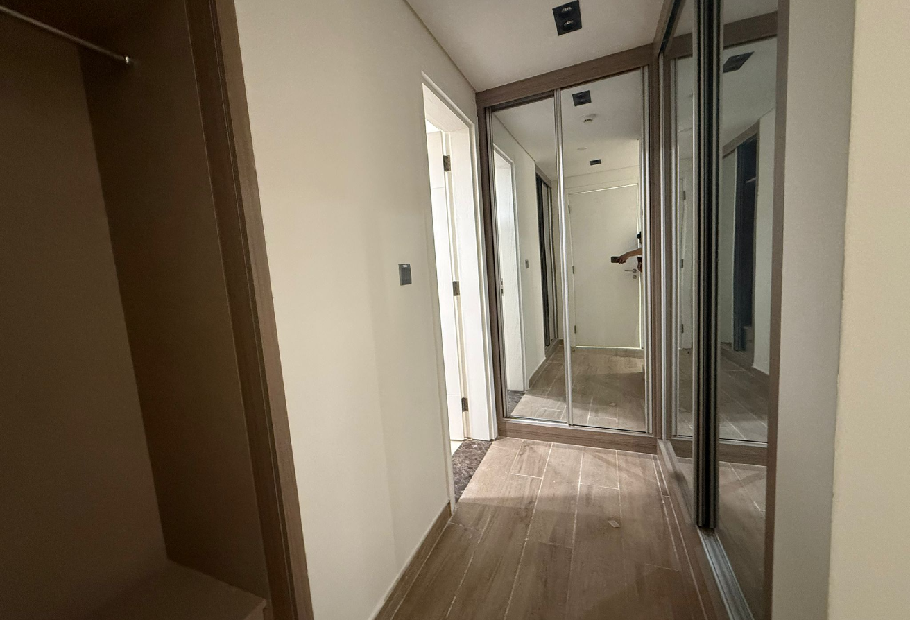 Lusail 1BHK For Sale 1.2M QAR Only thumbnail 9