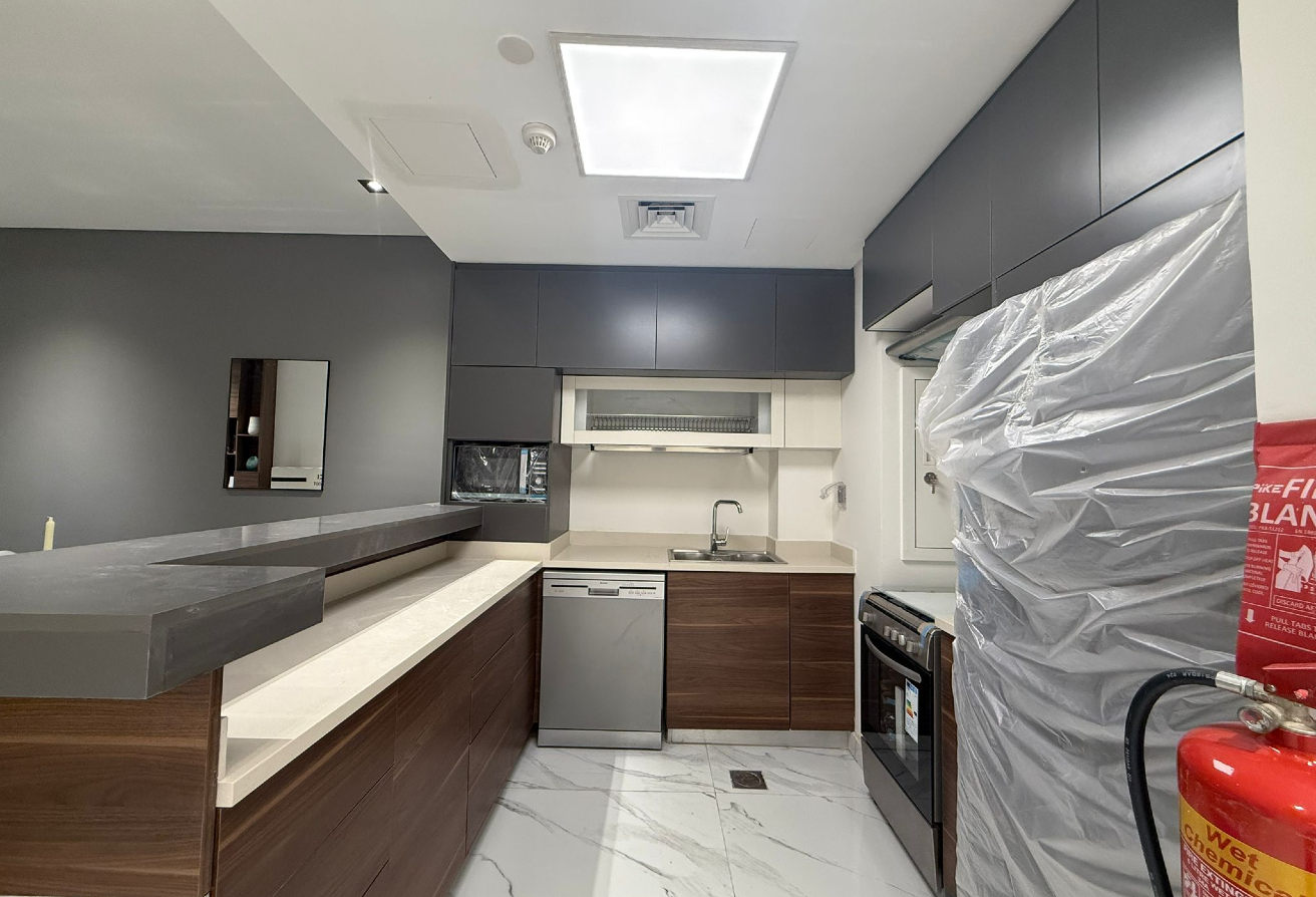 Lusail 1BHK For Sale 1.2M QAR Only thumbnail 2