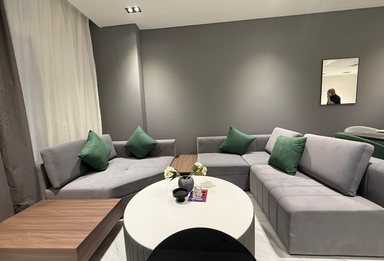 Lusail 1BHK For Sale 1.2M QAR Only thumbnail 3