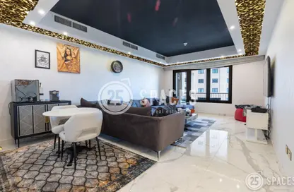 شقة - 2 غرف نوم - 3 حمامات للبيع في طريق بورتو الغربي - بورتو أرابيا - جزيرة اللؤلؤة - الدوحة