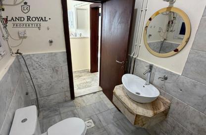 Apartment - 1 - 1 for rent in Umm Ghwailina Comm - Umm Ghuwalina - Umm Ghuwailina - Doha