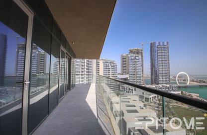 Apartment - 2 Bedrooms - 3 Bathrooms for sale in Seef Lusail Tower 1 - Seef Lusail - Lusail City - Lusail