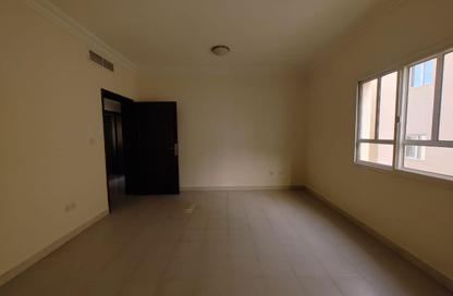 Apartment - 3 Bedrooms - 3 Bathrooms for rent in Al Mansoura - Al Mansoura - Doha