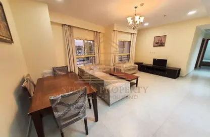 شقة - 3 غرف نوم - 3 حمامات للايجار في مبنى رمادا التجاري - شارع الروابي - المنتزه - الدوحة