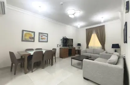 Apartment - 2 Bedrooms - 2 Bathrooms for rent in Al Aman Street - Umm Ghuwailina - Doha