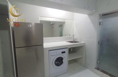 Apartment - Studio - 1 Bathroom for rent in Umm Ghuwailina 4 - Umm Ghuwailina - Doha Apartment - Studio - 1 Bathroom for rent in Umm Ghuwailina 4 - Umm Ghuwailina - Doha
