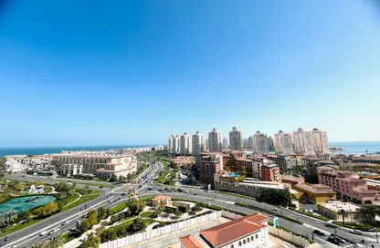 Apartment - 2 Bedrooms - 4 Bathrooms for rent in Tower 19 - Porto Arabia - The Pearl Island - Doha