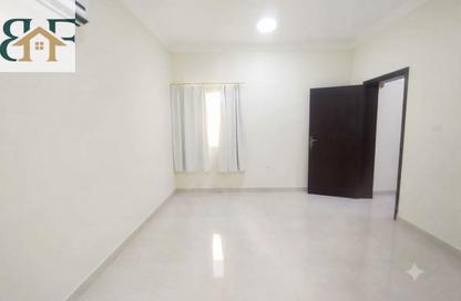 Apartment - 2 Bedrooms - 2 Bathrooms for rent in Umm Ghwailina Comm - Umm Ghuwalina - Umm Ghuwailina - Doha Apartment - 2 Bedrooms - 2 Bathrooms for rent in Umm Ghwailina Comm - Umm Ghuwalina - Umm Ghuwailina - Doha