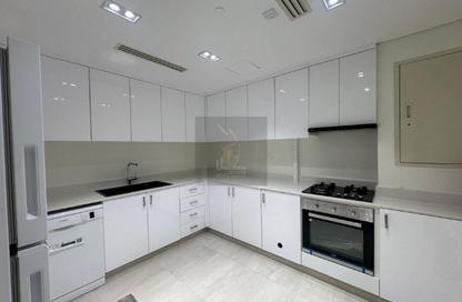 Apartment - 2 Bedrooms - 3 Bathrooms for rent in Lusail Marina Heights - Marina District - Lusail
