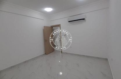 Apartment - 2 Bedrooms - 2 Bathrooms for rent in Fereej Bin Omran - Doha