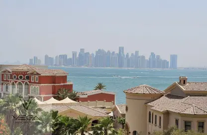 Apartment - 2 Bedrooms - 3 Bathrooms for rent in Tower 29 - Viva Bahriyah - The Pearl Island - Doha