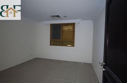 Apartment - 3 Bedrooms - 3 Bathrooms for rent in Al Sadd - Doha