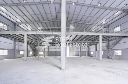 Warehouse - Studio - 3 Bathrooms for rent in East Industrial Street - Birkat Al Awamer - Al Wakra