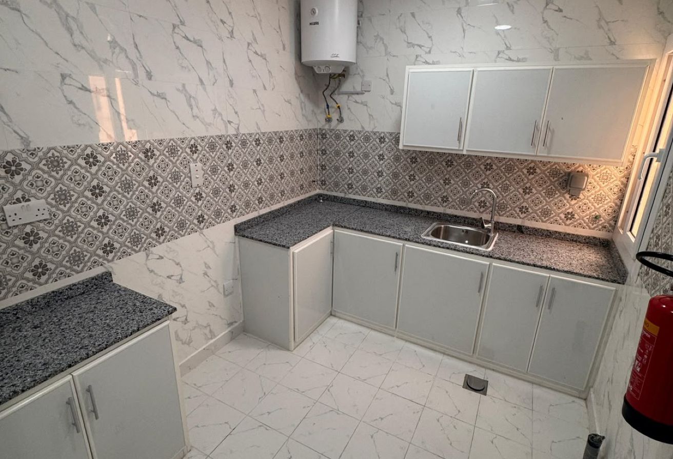 2 BHK Al Khor  | Furnished & without furnished thumbnail 5