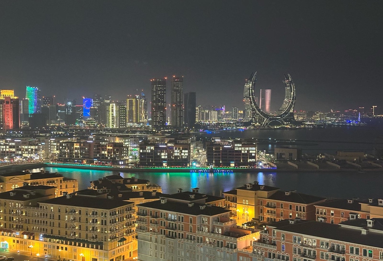 1+OFFiCE Higher Floor Huge Size City View