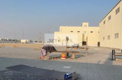 Warehouse - Studio - 5 Bathrooms for rent in East Industrial Street - Birkat Al Awamer - Al Wakra